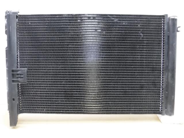 【中古】中古部品 BMW 3シリーズ VA20 ｺﾝﾃﾞﾝｻｰ 【3310250100-001370167360600】