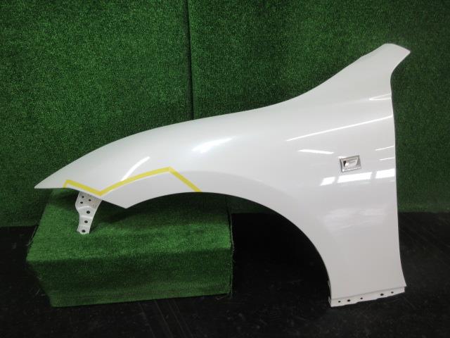 【中古】中古部品 レクサス LS VXFA50 左ﾌﾛﾝﾄﾌｪﾝﾀﾞｰ 【3380010000-250804500610700】