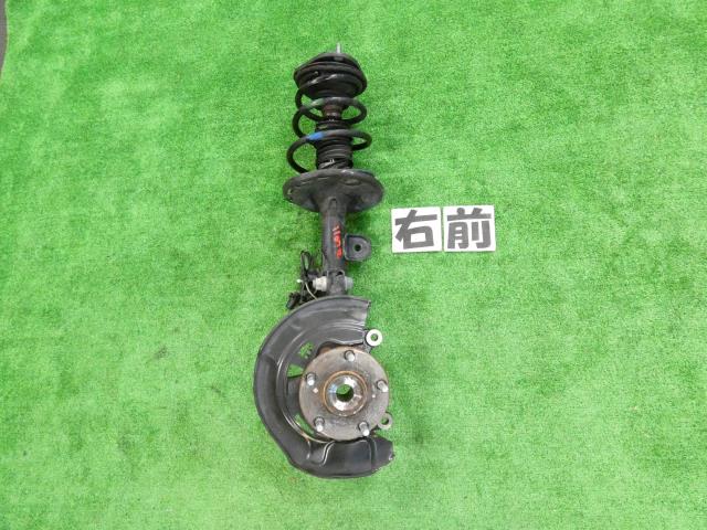 【中古】中古部品 プリウスα ZVW41W 右ﾌﾛﾝﾄｽﾄﾗｯﾄ 【3260250000-000025110750100】