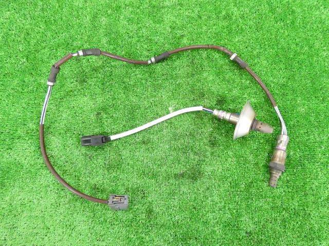 【中古】中古部品 ＣＲ－Ｚ ZF2 ｵｰﾂｰｾﾝｻｰ 【3260250000-000025100522390】