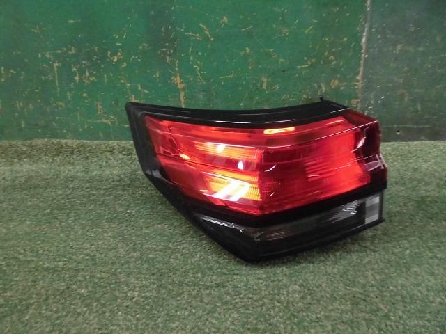 【中古】中古部品 ノート E13 左ﾃｰﾙﾗﾝﾌﾟ 【3330150100-000025314115600】
