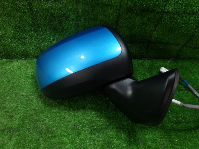 【中古】中古部品 キャスト LA260S 右ｻｲﾄﾞﾐﾗｰ 【3330420100-250730000213500】