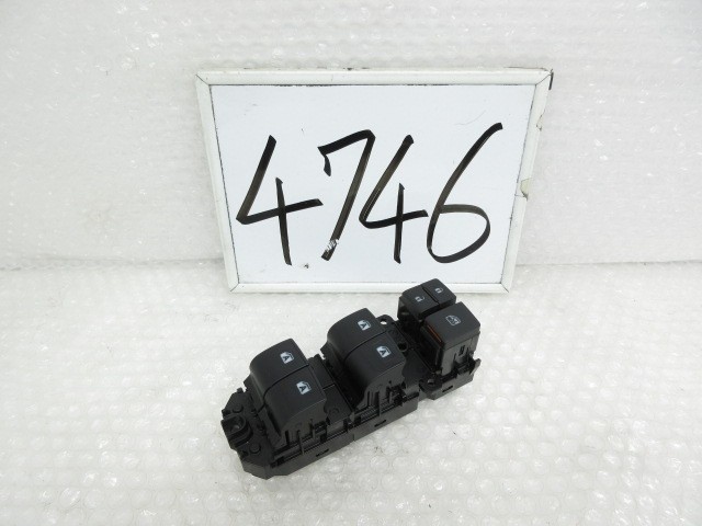 【中古】中古部品 プリウス ZVW50 ﾊﾟﾜｰｳｲﾝﾄﾞｳｽｲｯﾁ 【3500170000-250806501161900】
