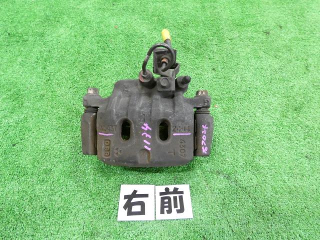 【中古】中古部品 デリカスペースギア PA4W 右ﾌﾛﾝﾄｷｬﾘﾊﾟｰ 【3260250000-000025113444330】