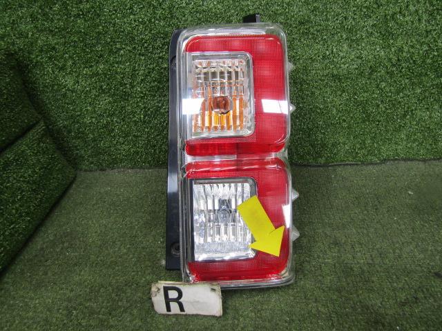 楽天市場】【中古】中古部品 ウェイク LA700S 右ﾃｰﾙﾗﾝﾌﾟ