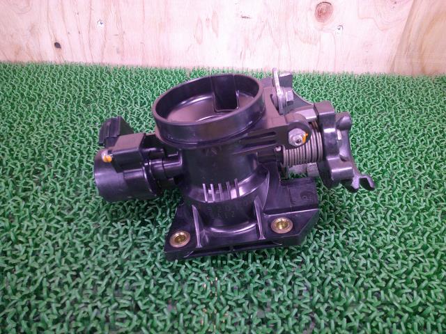 【中古】中古部品 ムーヴ L175S ｽﾛｯﾄﾙﾎﾞﾃﾞｨ 【3330660100-000025325420300】