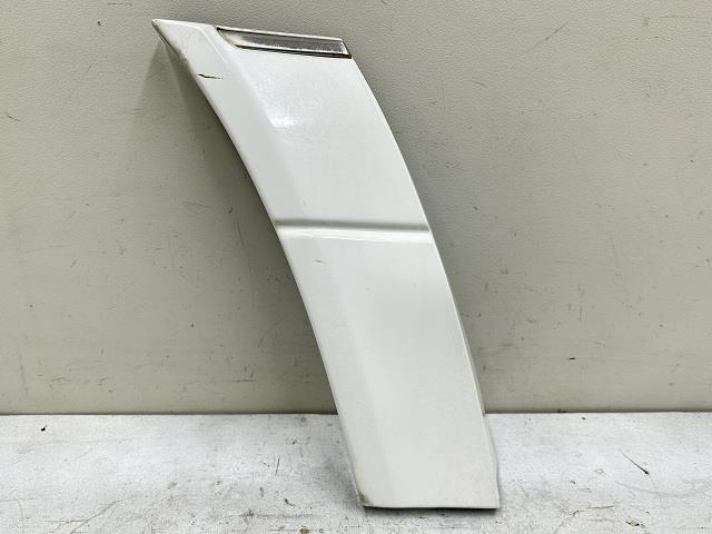 【中古】中古部品 ベンツ Sクラス 140057 ﾌﾟﾛﾃｸﾀｰ(ﾄﾞｱ以外) 【3310070100-000183002118501】