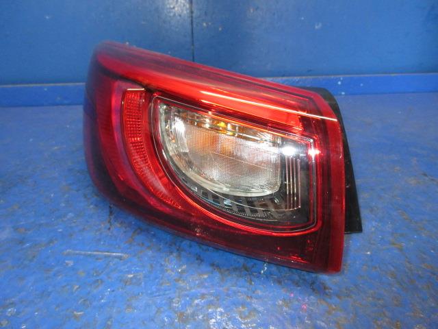 【中古】中古部品 ＣＸ－３ DK5FW 左ﾃｰﾙﾗﾝﾌﾟ 【3310270100-000014920515600】