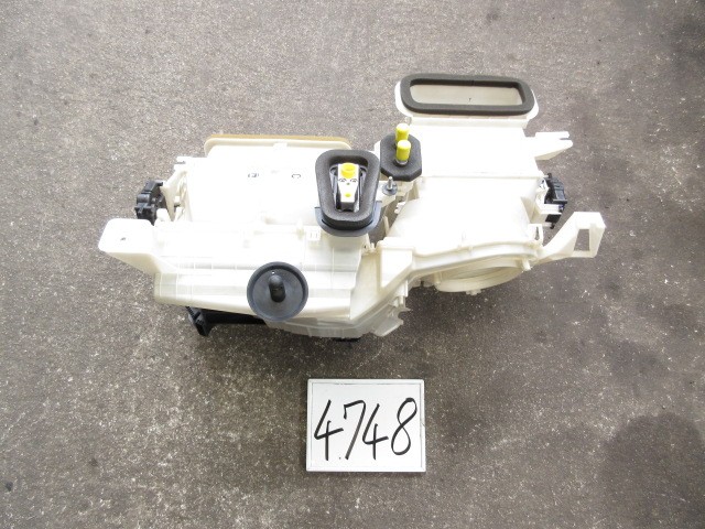 【中古】中古部品 スペーシア MK32S その他 A/Cﾋｰﾀｰ系 【3500170000-250816502769300】 17,903円