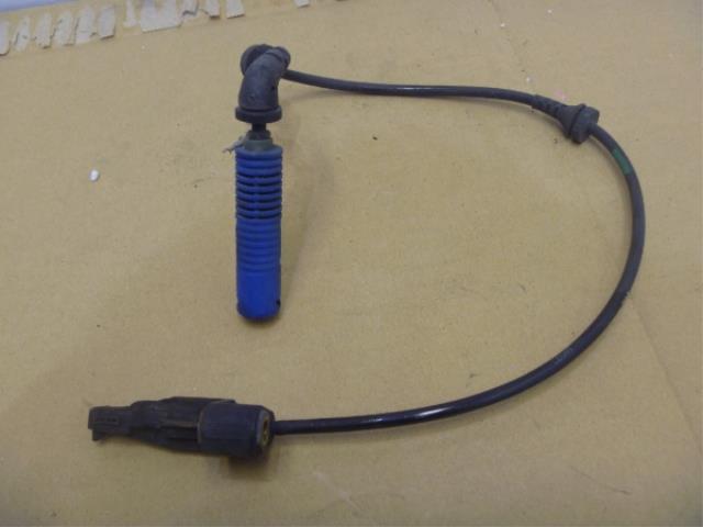 【中古】中古部品 BMW Z4 BT30 ABSｾﾝｻｰ 【3310250100-001236963363450】