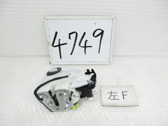 【中古】中古部品 ジムニー JB64W 左ﾌﾛﾝﾄﾄﾞｱﾛｯｸｿﾚﾉｲﾄﾞ 【3500170000-250819500564560】