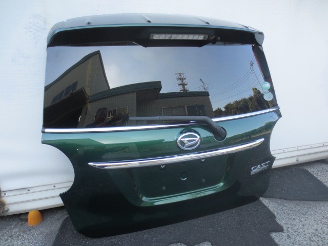 【中古】中古部品 キャスト LA250S ﾊﾞｯｸﾄﾞｱ 【3340240100-202500006815800】