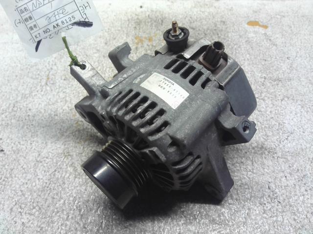 【中古】中古部品 ヴィッツ NSP130 オルタネーター 【3310160100-000004460160200】