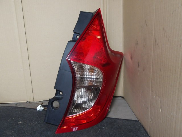 【中古】中古部品 ノート E12 右ﾃｰﾙﾗﾝﾌﾟ 【3310420000-000010604815500】