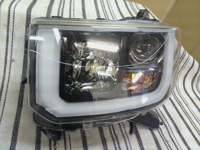 【中古】中古部品 ウェイク LA700S 左ﾍｯﾄﾞﾗﾝﾌﾟ 【3310540000-000025270810900】｜e-cleマート