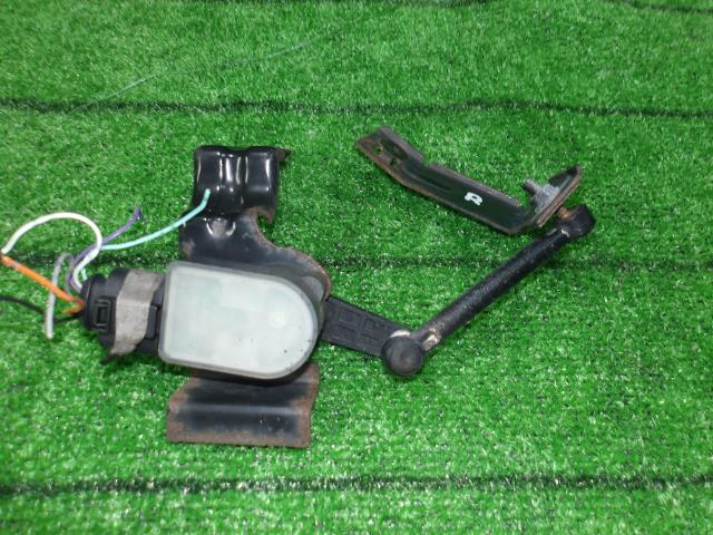 【中古】中古部品 キューブ Z12 ﾊｲﾄｺﾝﾄﾛｰﾙｾﾝｻｰ 【3330420100-250805000261460】