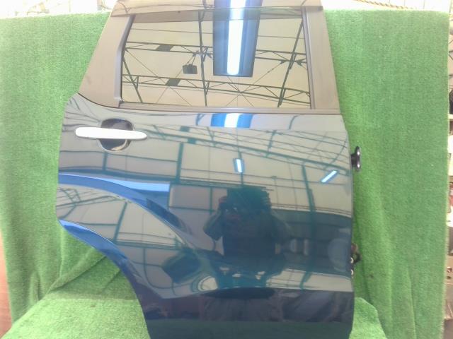 【中古】中古部品 ムーヴ LA150S 右ﾘｱﾄﾞｱ 【3260240000-250819000113300】 12,574円