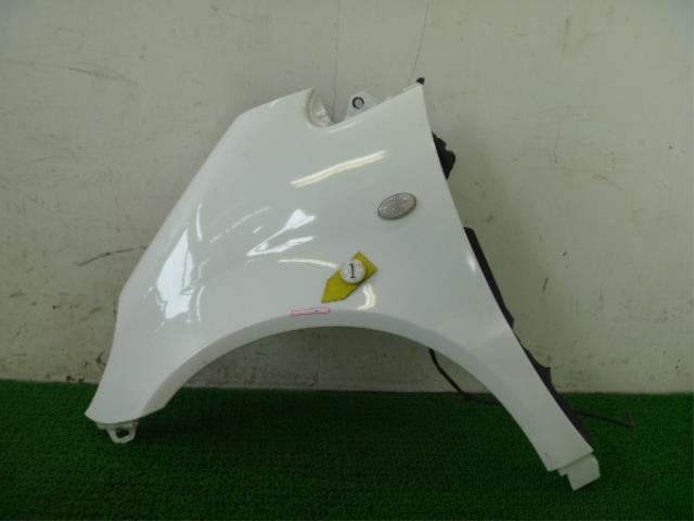 【中古】中古部品 ベンツ Aクラス 168033 左ﾌﾛﾝﾄﾌｪﾝﾀﾞｰ 【3310250100-001177185010700】