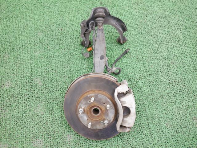 【中古】中古部品 アコード CM2 右ﾌﾛﾝﾄﾅｯｸﾙﾊﾌﾞ 【3310250100-000213039144310】