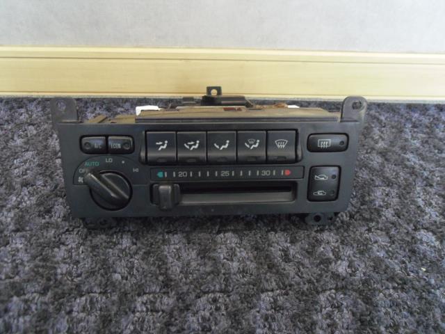 【中古】中古部品 ＭＲ２ SW20 A/Cｽｲｯﾁﾊﾟﾈﾙ 【3330440100-250809000560900】