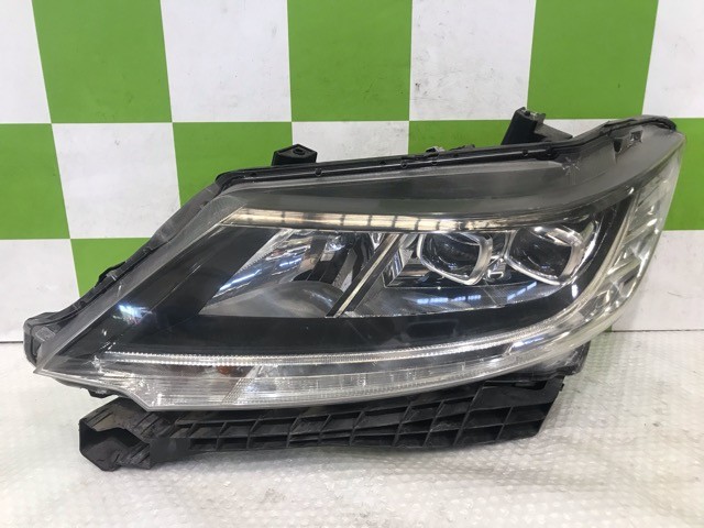 【中古】中古部品 オデッセイ RC1 左ﾍｯﾄﾞﾗﾝﾌﾟ 【3330530100-000005423810900】