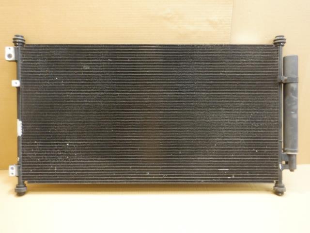 【中古】中古部品 ストリーム RN6 ｺﾝﾃﾞﾝｻｰ 【3310250100-001623100460600】