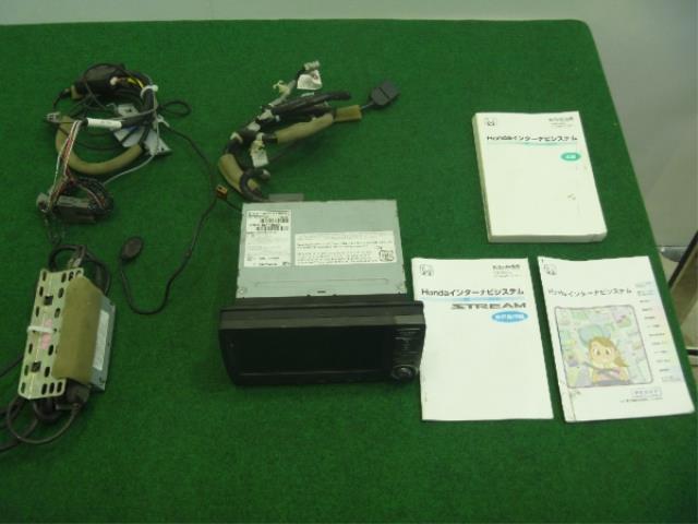 【中古】中古部品 ストリーム RN8 ｶｰﾅﾋﾞｹﾞｰｼｮﾝ 【3310250100-001207510961310】｜e-cleマート