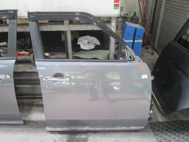 【中古】中古部品 Ｎ－ＯＮＥ JG1 右ﾌﾛﾝﾄﾄﾞｱ 【3310160100-000004463213100】