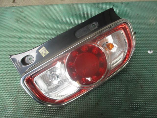 【中古】中古部品 ハスラー MR31S 右ﾃｰﾙﾗﾝﾌﾟ 【3310190100-000255008015500】