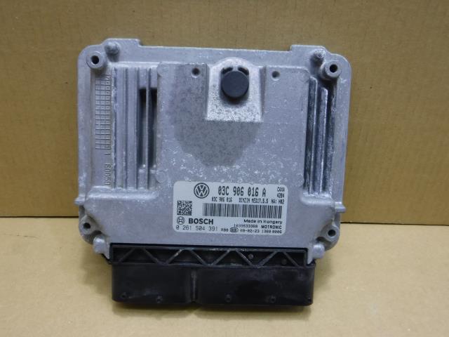 【中古】中古部品 VW ゴルフ 1KCAX ｴﾝｼﾞﾝｺﾝﾋﾟｭｰﾀｰ 【3310250100-001559666463100】