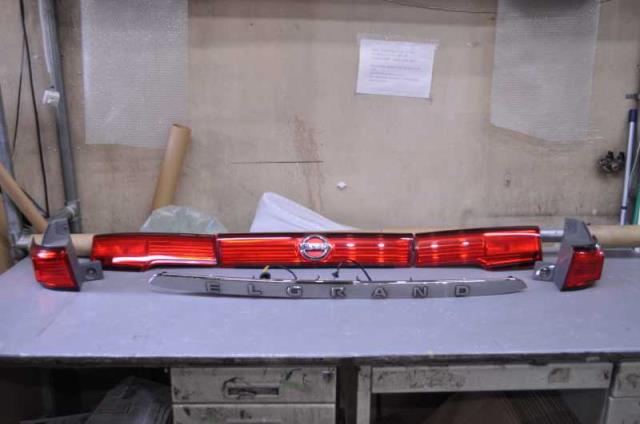 【中古】中古部品 エルグランド TE52 その他 ﾗﾝﾌﾟ類 【3310580000-250822002069200】