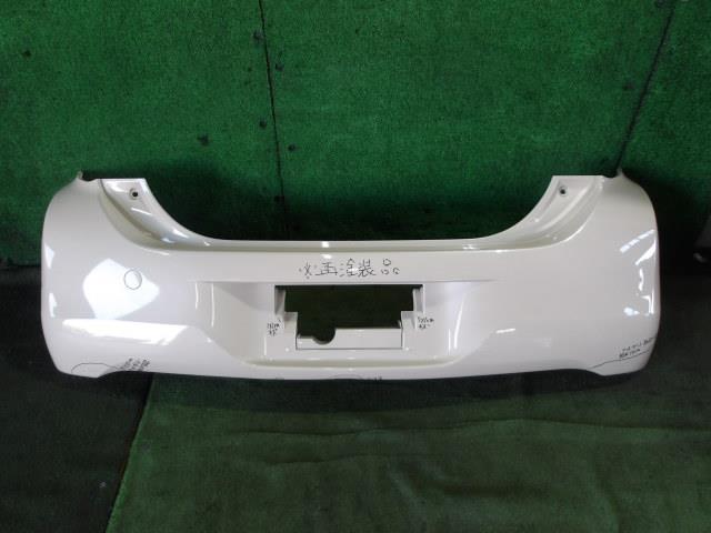 【中古】中古部品 パッソ KGC30 リアバンパー 【3340220100-000226057515100】