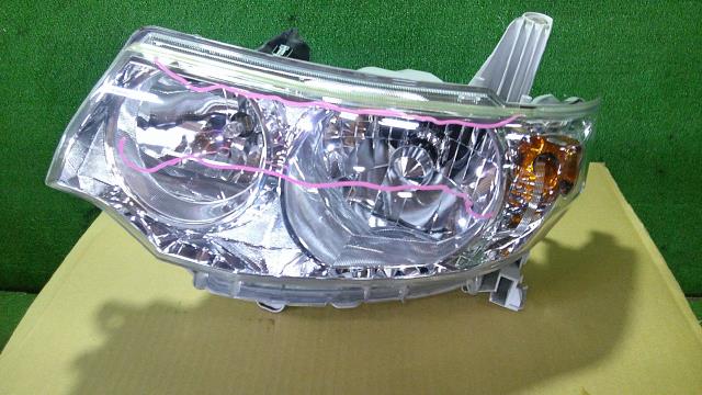 【中古】中古部品 タント L375S 左ﾍｯﾄﾞﾗﾝﾌﾟ 【3500080000-250602001110900】