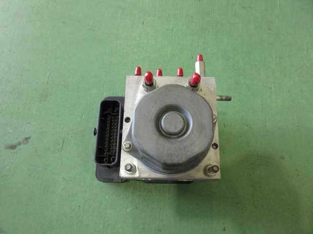 【中古】中古部品 ムーヴ LA150S ABSｱｸﾁｭｴｰﾀｰ 【3310590000-202508052642500】