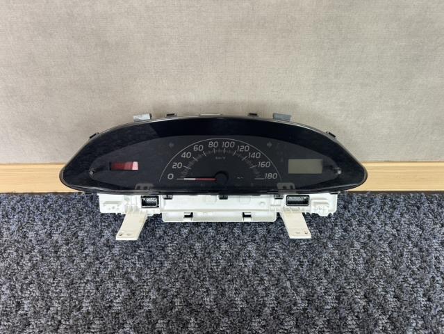 【中古】中古部品 ヴィッツ NCP95 ｽﾋﾟｰﾄﾞﾒｰﾀｰ 【3330440100-250827000161400】