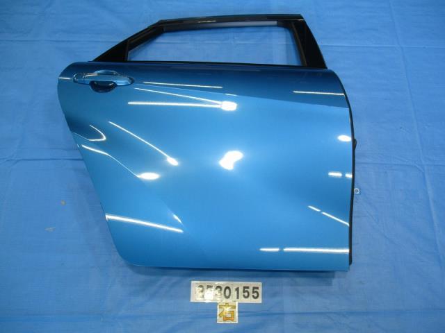 【中古】中古部品 ＭＩＲＡＩ JPD10 右ﾘｱﾄﾞｱ 【3310040100-000253015513300】