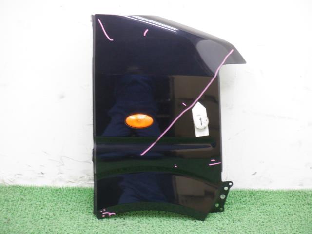 【中古】中古部品 NV100クリッパー DR64V 右ﾌﾛﾝﾄﾌｪﾝﾀﾞｰ 【3310250100-000213040410600】 10,138円