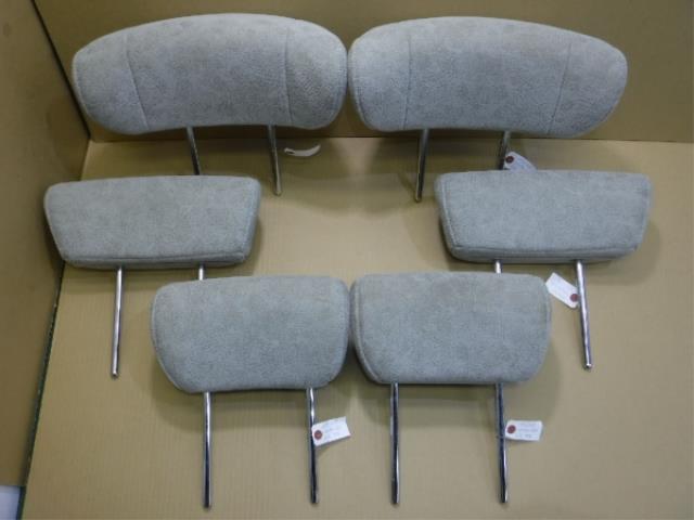 【中古】中古部品 エルグランド E51 ﾍｯﾄﾞﾚｽﾄ 【3310250100-001487685077400】