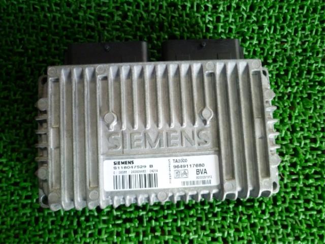 【中古】中古部品 プジョー 307 3EHRFN ﾐｯｼｮﾝｺﾝﾋﾟｭｰﾀｰ 【3310250100-000883347863200】