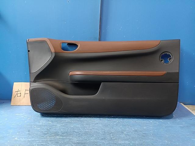 【中古】中古部品 プジョー 307 A307CC 右ﾌﾛﾝﾄﾄﾞｱﾄﾘﾑ 【3310050100-220301000113150】