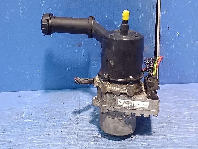 【中古】中古部品 プジョー 307 A307CC パワステベーンポンプ 【3310050100-220301000143300】