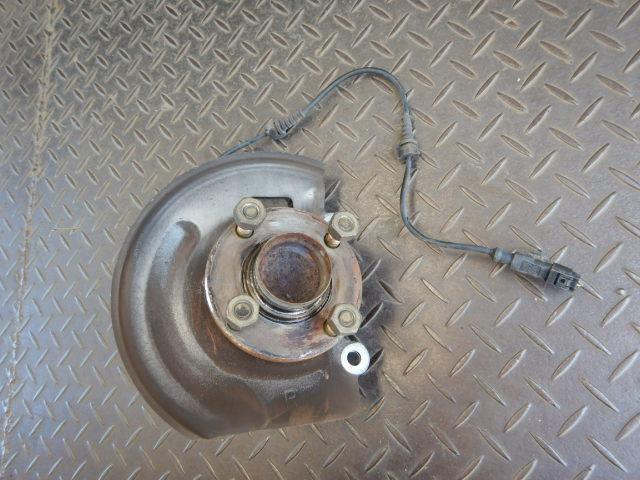 【中古】中古部品 アイ HA1W 右ﾌﾛﾝﾄﾅｯｸﾙﾊﾌﾞ 【3330920100-000253002144310】
