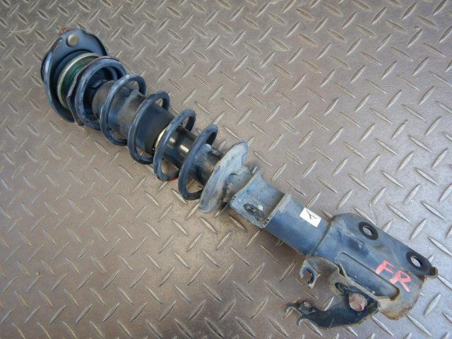 【中古】中古部品 アイ HA1W 右ﾌﾛﾝﾄｽﾄﾗｯﾄ 【3330920100-000253002150110】 6,023円
