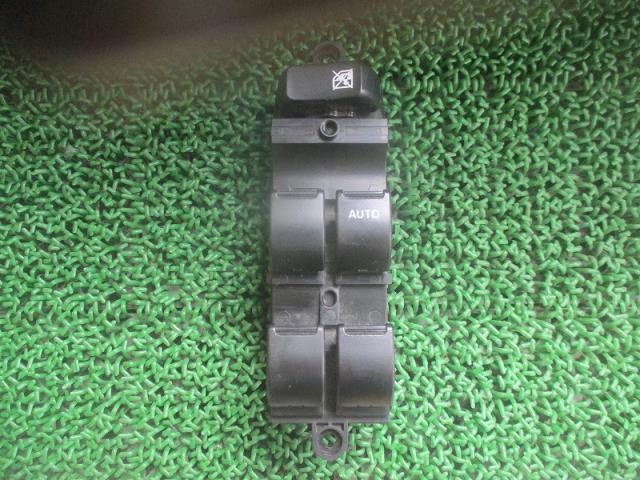 【中古】中古部品 モコ MG33S ﾊﾟﾜｰｳｲﾝﾄﾞｳｽｲｯﾁ 【3500080000-250421000361900】 6,691円