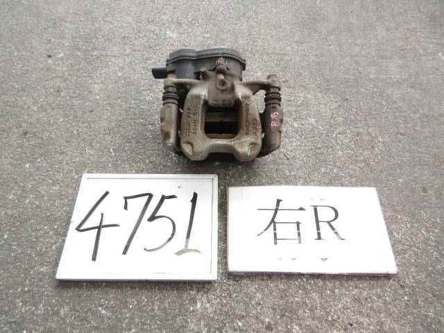 【中古】中古部品 ジープ レネゲード BU14 右ﾘｱｷｬﾘﾊﾟｰ 【3500170000-250901500944430】