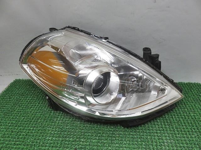 【中古】中古部品 ティーダ C11 右ﾍｯﾄﾞﾗﾝﾌﾟ 【3330380100-000032000210800】