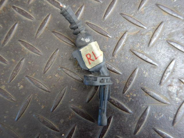 【中古】中古部品 VW ザ・ビートル 16CBZ ABSｾﾝｻｰ 【3330920100-000243026163453】
