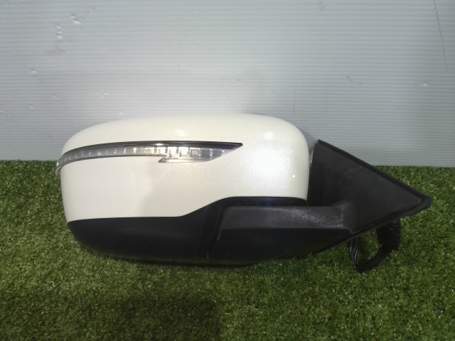 【中古】中古部品 エクストレイル HT32 右ｻｲﾄﾞﾐﾗｰ 【3310090100-202507025913500】