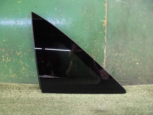 【中古】中古部品 オーラ FE13 左クォーターガラス 【3330150100-000025316717290】