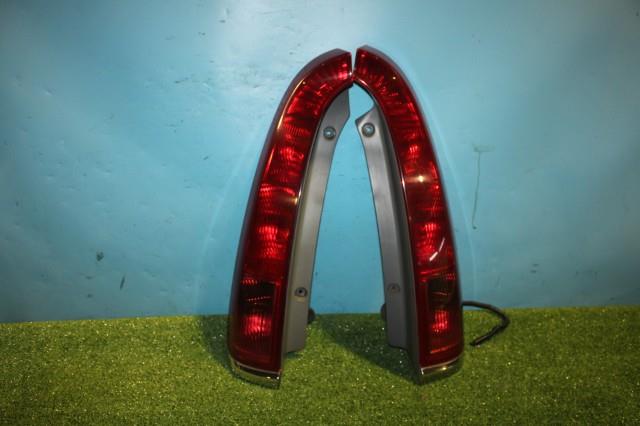 【中古】中古部品 ストリーム RN2 左ﾃｰﾙﾗﾝﾌﾟ 【3330950100-000041761115600】